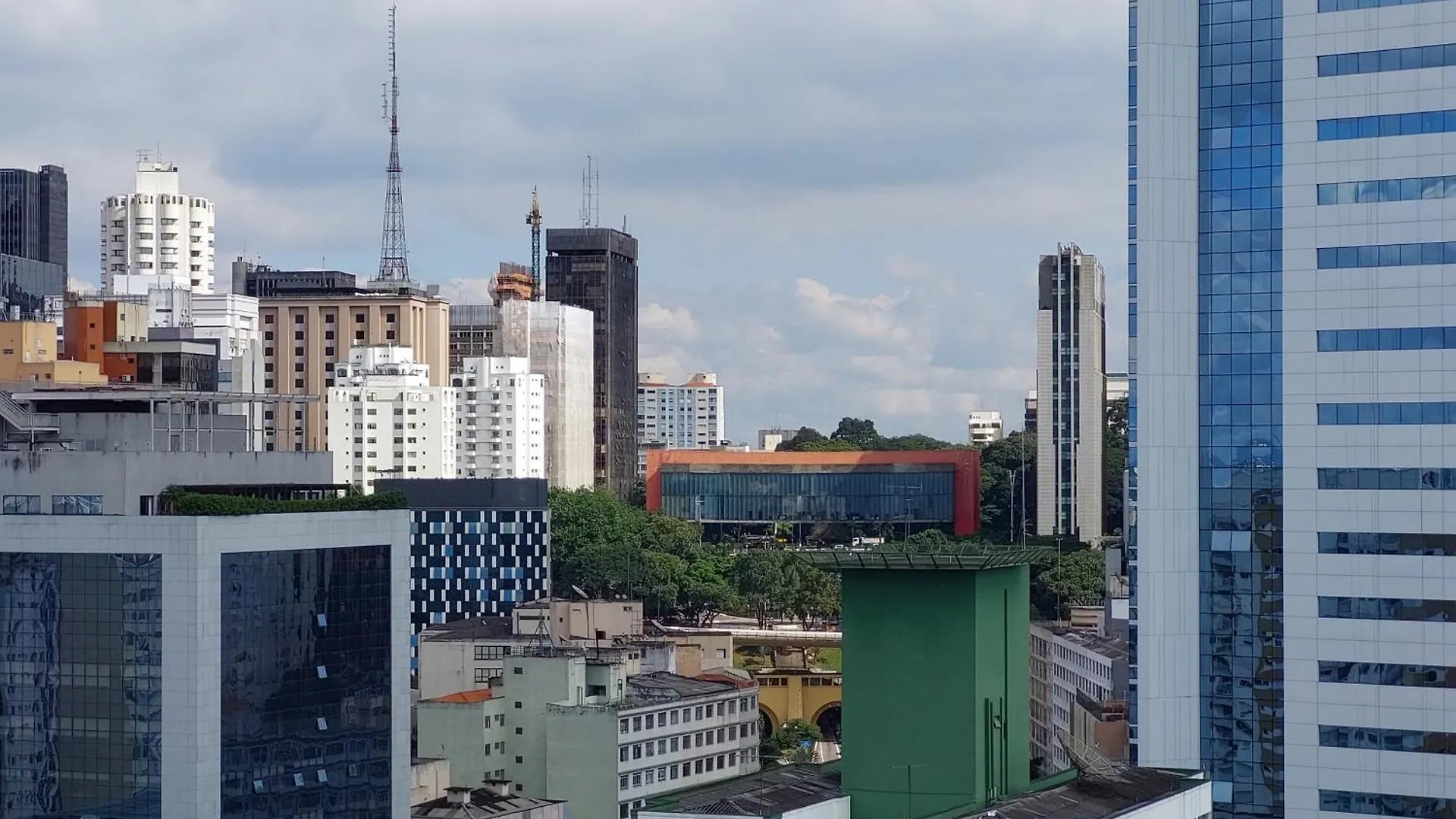 Bela Vista Excelente Local Ao Lado Da Frei Caneca E Sirio Libanes 5 Sao Paulo Apartment